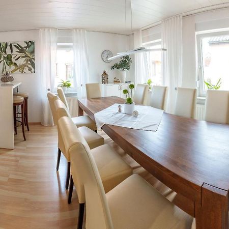Wilhelm Appartements 100Qm Im Zentrum Brackenheim Naehe Tripsdrill Esterno foto