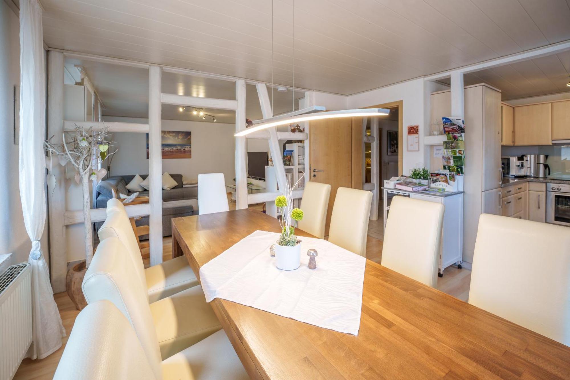 Wilhelm Appartements 100Qm Im Zentrum Brackenheim Naehe Tripsdrill Esterno foto