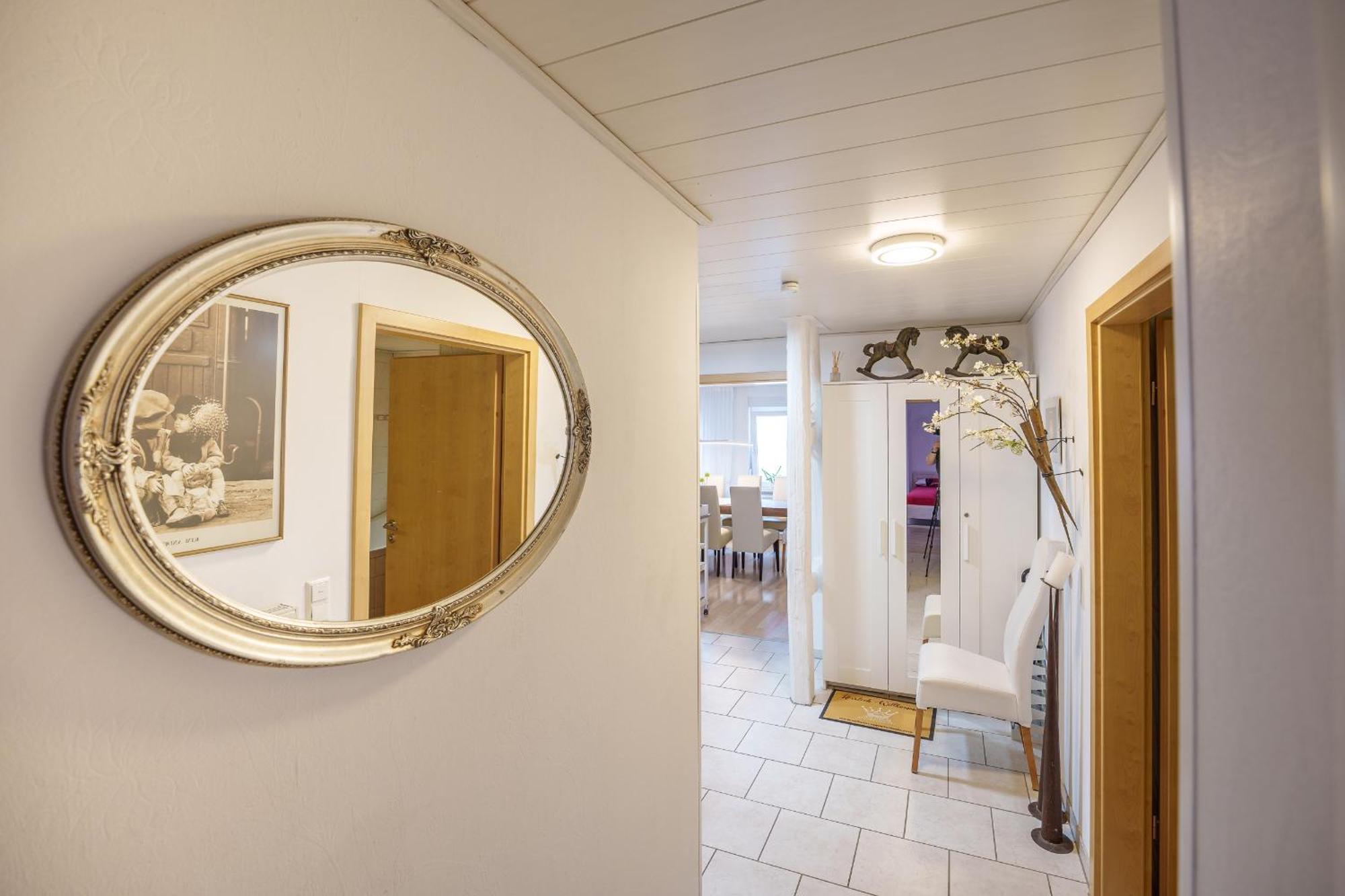 Wilhelm Appartements 100Qm Im Zentrum Brackenheim Naehe Tripsdrill Esterno foto