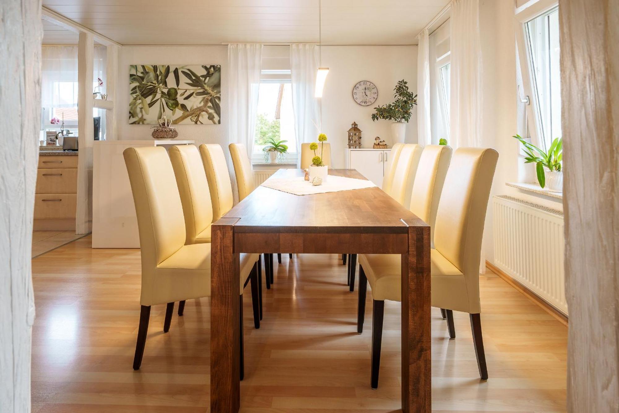 Wilhelm Appartements 100Qm Im Zentrum Brackenheim Naehe Tripsdrill Esterno foto