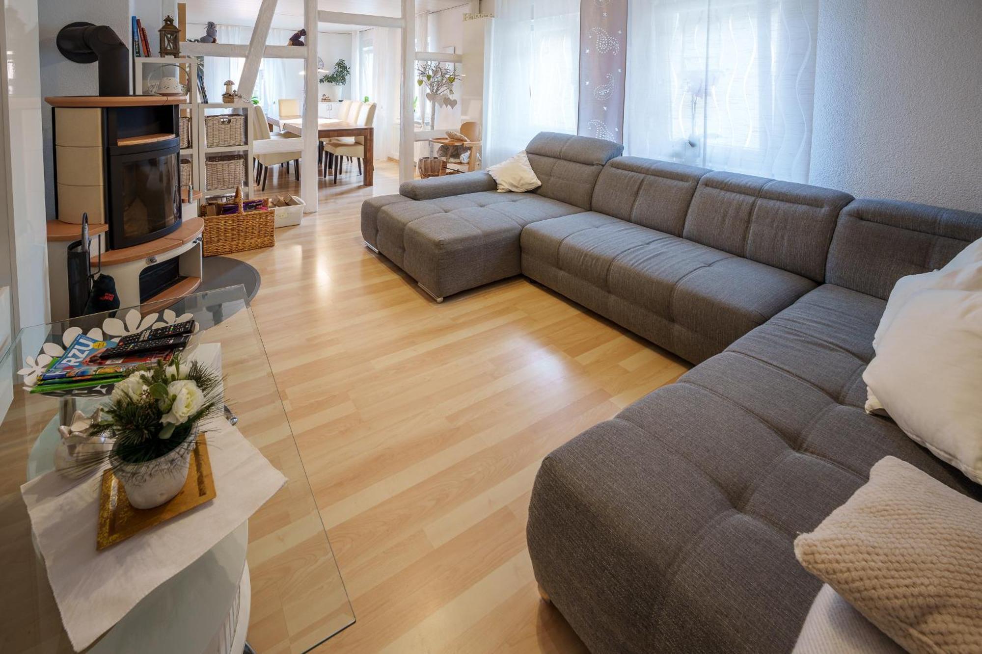 Wilhelm Appartements 100Qm Im Zentrum Brackenheim Naehe Tripsdrill Esterno foto